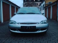 Gebraucht Ford Escort 90 PS (66 kW) 1996 Silber Limousine