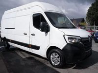 Second-hand Renault Master 179 CP (131 kW) 2020 Alb Monovolum