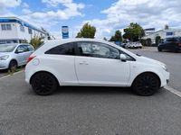 Gebraucht Opel Corsa Color Edition 90 PS (66 kW) 2009 Weiß Kleinwagen