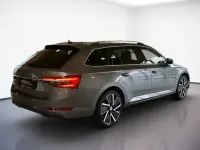 Second-hand Skoda Superb Style 150 CP (110 kW) 2023 Gri Break