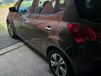 Gebraucht Kia Venga 90 PS (66 kW) 2015 Braun Kleinwagen
