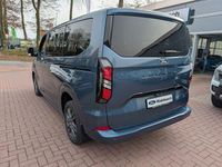 Neu Ford Tourneo Titanium 170 PS (125 kW) 2026 Blau Van / Kleinbus