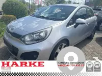 Gebraucht Kia Rio Spirit 109 PS (80 kW) 2012 Brilliant silber met (metallic) Limousine
