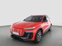 Gebraucht Audi Q6 e-tron Comfort 284 kW (387 PS) 2025 Rot (soneirarot metallic) SUV