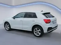 Gebraucht Audi Q2 S-Line 150 PS (110 kW) 2024 Gletscherweiß metallic SUV