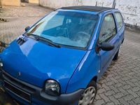 Second-hand Renault Twingo 58 CP (42 kW) 2006 Albastru Hatchback