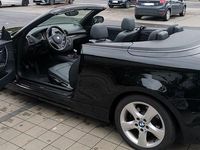 Gebraucht BMW 118 Cabriolet Comfort Edition 143 PS (105 kW) 2011 Schwarz Cabrio