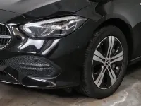 Gebraucht Mercedes C300e Avantgarde 204 PS (150 kW) 2025 Schwarz Limousine