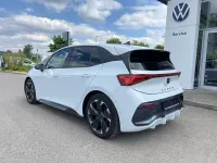 Używany Cupra Born e-Boost 169 kW (231 KM) 2025 Biały Hatchback