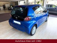 Gebraucht Toyota Aygo 68 PS (50 kW) 2009 Blau Kleinwagen