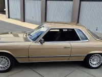 Gebraucht Mercedes SLC280 185 PS (136 kW) 1980 Gold Coupé