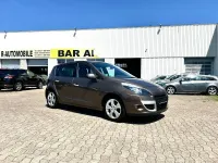 Gebraucht Renault Scénic III 140 PS (102 kW) 2010 Braun Van / Kleinbus
