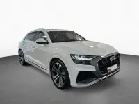 Gebraucht Audi Q8 S-Line 340 PS (250 kW) 2023 Gletscherweiß metallic SUV