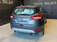 Gebraucht Ford Kuga Titanium 150 PS (110 kW) 2016 Grau SUV