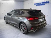 Gebraucht Ford Focus ST-Line 125 PS (91 kW) 2025 Magnetic metallic Limousine