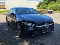 Gebraucht Mercedes A180 136 PS (100 kW) 2021 Nachtschwarz  unilack Kleinwagen