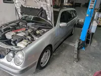 Gebraucht Mercedes E200 163 PS (119 kW) 2002 Silber Kombi
