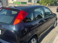 Usata Ford Focus 80 CV (58 kW) 2002 Marrone Utilitaria