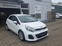 Gebraucht Kia Rio 84 PS (61 kW) 2016 Weiß Kleinwagen