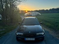 Gebraucht BMW 320 170 PS (125 kW) 2001 Schwarz Kombi