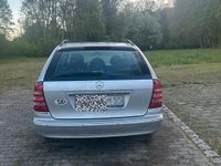Usata Mercedes C220 143 CV (105 kW) 2003 Argento Station wagon