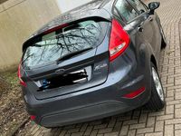 Gebraucht Ford Fiesta 60 PS (44 kW) 2009 Grau Kleinwagen