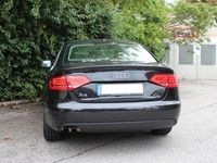 Gebraucht Audi A4 Ambiente 218 PS (160 kW) 2011 Schwarz metallic Limousine