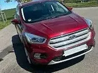 Gebraucht Ford Kuga Titanium 150 PS (110 kW) 2019 Rot SUV