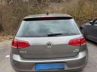 Gebraucht VW Golf VII Allstar 110 PS (80 kW) 2017 Grau Kleinwagen
