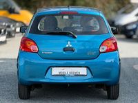 Gebraucht Mitsubishi Space Star Diamant Edition 71 PS (52 kW) 2016 Blau Kleinwagen
