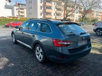 Gebraucht Skoda Superb 150 PS (110 kW) 2016 Grau Kombi