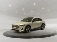 Gebraucht Audi e-tron Sport 369 kW (503 PS) 2021 Beige SUV