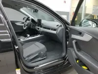 Używany Audi A4 Advanced 204 KM (150 kW) 2024 Czarny Sedan/Limuzyna