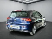 Gebraucht VW Golf VIII 116 PS (85 kW) 2021 Blau Kleinwagen