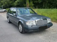 Gebraucht Mercedes 300 220 PS (161 kW) 1991 Grau Kombi