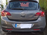 Gebraucht Opel Astra 218 PS (160 kW) 2010 Grau Limousine