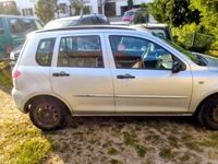 Second-hand Mazda 2 75 CP (55 kW) 2004 Argintiu Hatchback
