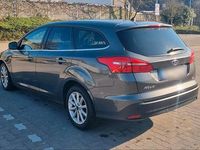 Gebraucht Ford Focus Cool & Connect 125 PS (91 kW) 2018 Grau Kombi
