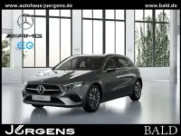 Gebraucht Mercedes A180 Progressive 136 PS (100 kW) 2025 Grau metalliclack mountaingrau Limousine