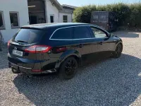 Gebraucht Ford Mondeo Titanium 203 PS (149 kW) 2010 Schwarz Limousine