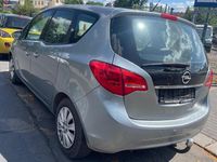 Gebraucht Opel Meriva 101 PS (74 kW) 2011 Grau Van / Kleinbus