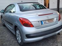 Gebraucht Peugeot 207 CC 120 PS (88 kW) 2006 Silber Cabrio