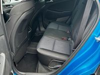gebraucht Hyundai Tucson 1,7 C-RDI blau TÜV bis 3.25