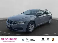 Gebraucht VW Passat Basis 150 PS (110 kW) 2021 Grau Kombi