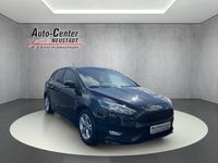 Gebraucht Ford Focus ST-Line 125 PS (91 kW) 2016 Schwarz Limousine