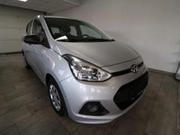 Gebraucht Hyundai i10 Classic 67 PS (49 kW) 2015 Silber Kleinwagen