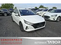Gebraucht Hyundai i20 101 PS (74 kW) 2021 Weiß Kleinwagen