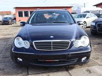 Gebraucht Mercedes C320 218 PS (160 kW) 2003 Tansanitblau  metalliclack Kombi