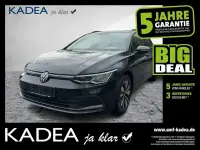 Gebraucht VW Golf VIII Move 150 PS (110 kW) 2024 Deep black perleffekt Kombi