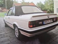 Gebraucht BMW 316 99 PS (72 kW) 1989 Weiß Cabrio